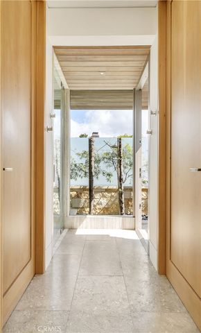 1231 Dolphin, Corona Del Mar, CA 92625