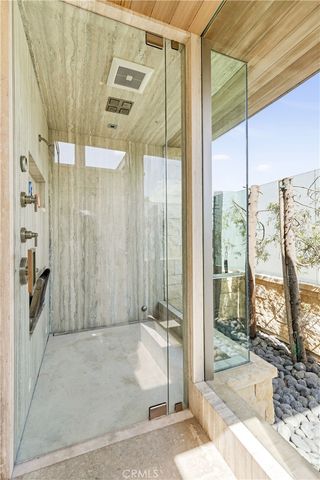 1231 Dolphin, Corona Del Mar, CA 92625