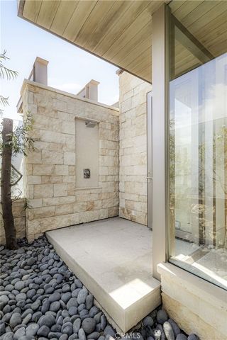 1231 Dolphin, Corona Del Mar, CA 92625