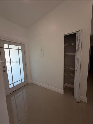 19763 SW 124th Avenue, Miami, FL 33177