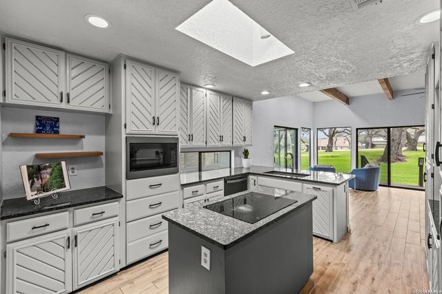 29342 RIDGEVIEW TRL, Boerne, TX 78015