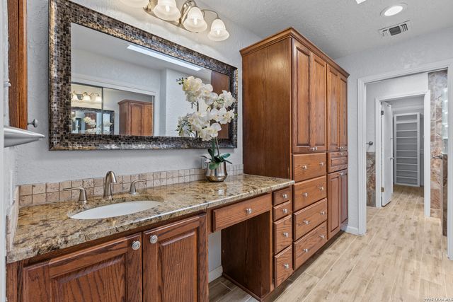 29342 RIDGEVIEW TRL, Boerne, TX 78015
