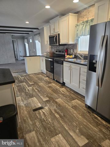 10505-8-3 CEDARVILLE DR, Brandywine, MD 20613