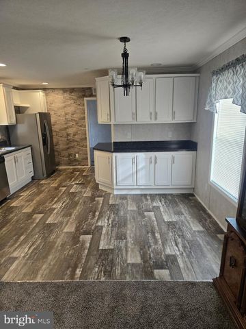 10505-8-3 CEDARVILLE DR, Brandywine, MD 20613