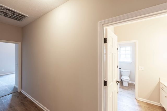 1021 Pittman Dr, Gallatin, TN 37066