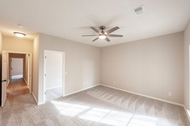 1021 Pittman Dr, Gallatin, TN 37066