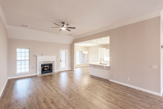 1021 Pittman Dr, Gallatin, TN 37066