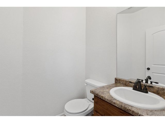 727 Elk Mountain Dr, Severance, CO 80550