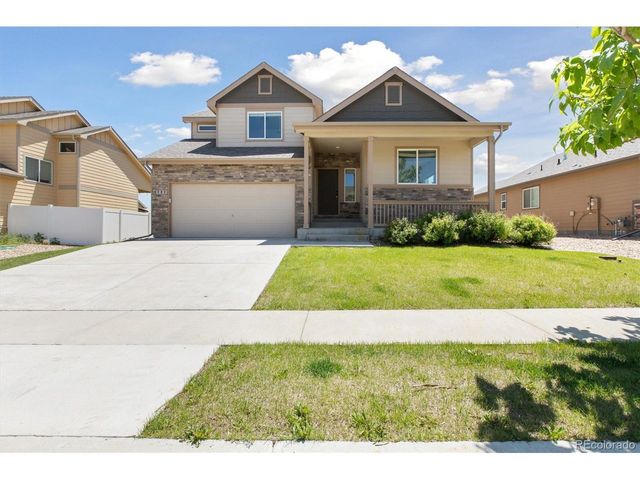 727 Elk Mountain Dr, Severance, CO 80550