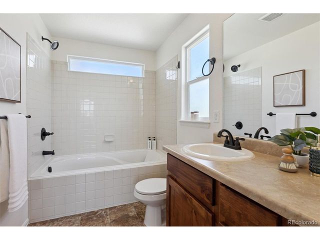 727 Elk Mountain Dr, Severance, CO 80550