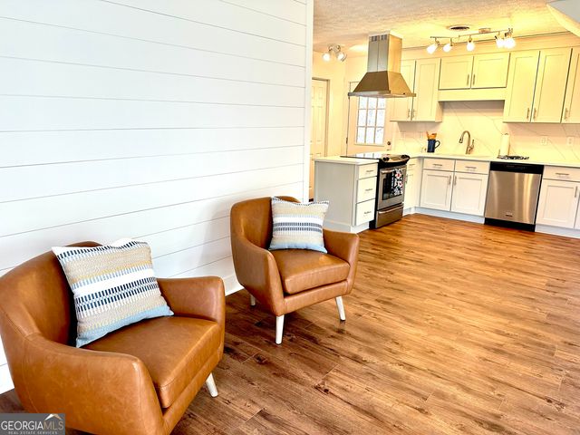 75 Mikes Lane, Sharpsburg, GA 30277