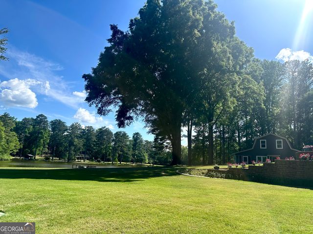 75 Mikes Lane, Sharpsburg, GA 30277