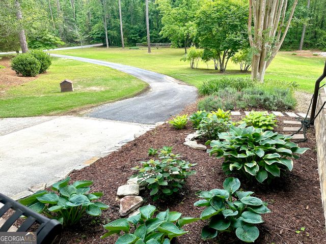 75 Mikes Lane, Sharpsburg, GA 30277