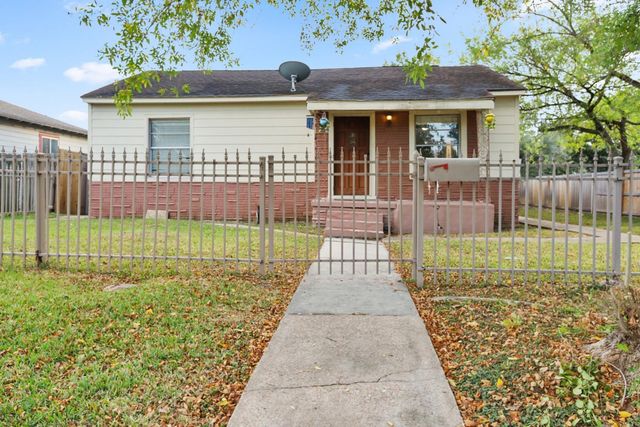 2111 3rd Street, Galena Park, TX 77547