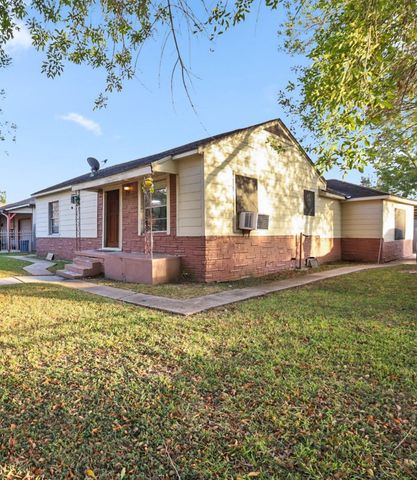 2111 3rd Street, Galena Park, TX 77547