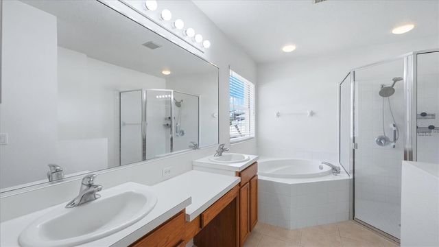 8222 HAVEN HARBOUR WAY, Bradenton, FL 34212