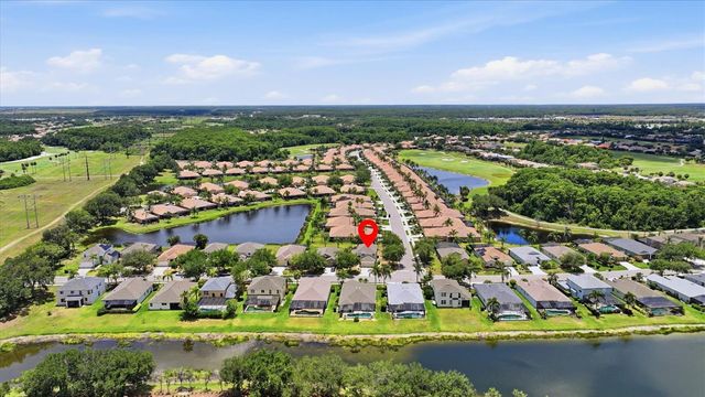 8222 HAVEN HARBOUR WAY, Bradenton, FL 34212
