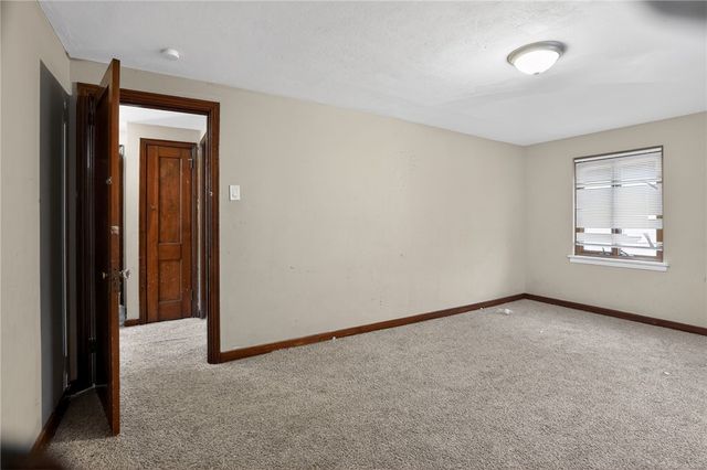 118 Harden Ave, Duquesne, PA 15110