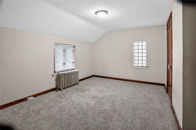 118 Harden Ave, Duquesne, PA 15110