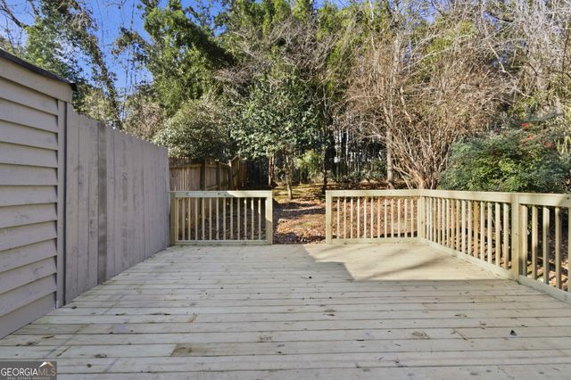 1124 Creatwood Place SE, Smyrna, GA 30080