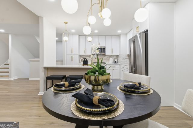 1124 Creatwood Place SE, Smyrna, GA 30080