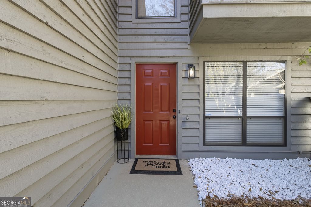 1124 Creatwood Place SE, Smyrna, GA 30080