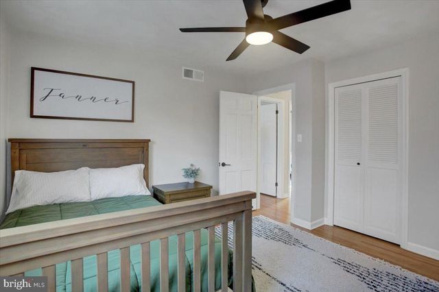 904 ALISON AVE, Mechanicsburg, PA 17055