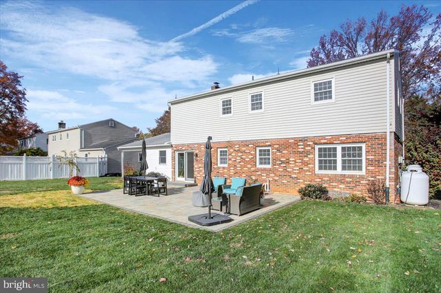 904 ALISON AVE, Mechanicsburg, PA 17055