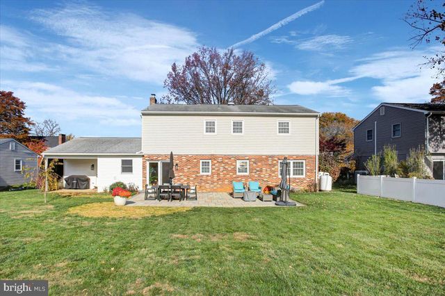 904 ALISON AVE, Mechanicsburg, PA 17055