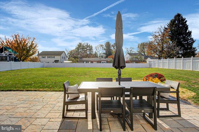 904 ALISON AVE, Mechanicsburg, PA 17055