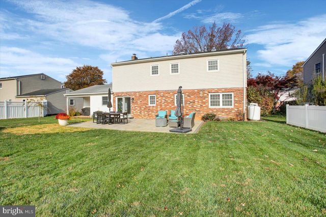 904 ALISON AVE, Mechanicsburg, PA 17055
