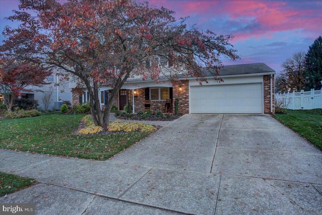 904 ALISON AVE, Mechanicsburg, PA 17055