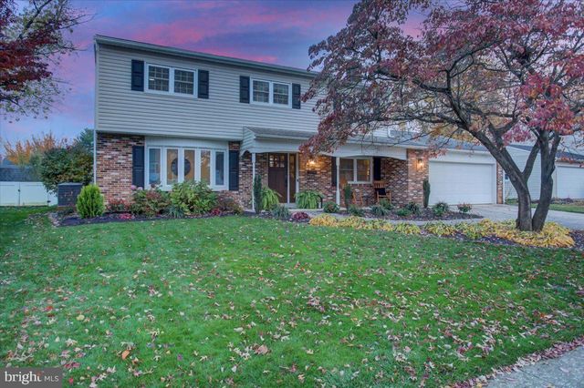 904 ALISON AVE, Mechanicsburg, PA 17055