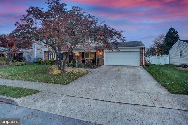 904 ALISON AVE, Mechanicsburg, PA 17055