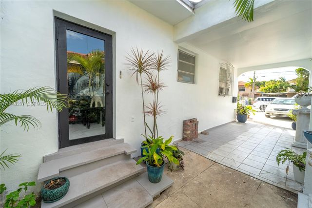 919 SW 25th Ave 0, Miami, FL 33135