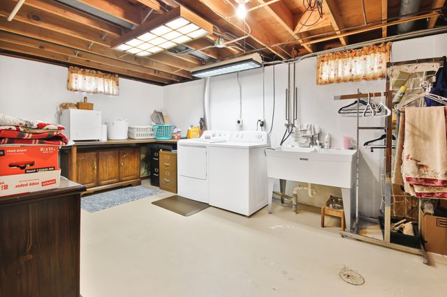 615 Alice Street, Crown Point, IN 46307