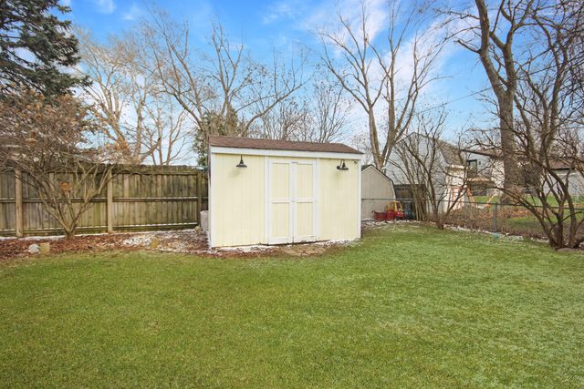 615 Alice Street, Crown Point, IN 46307