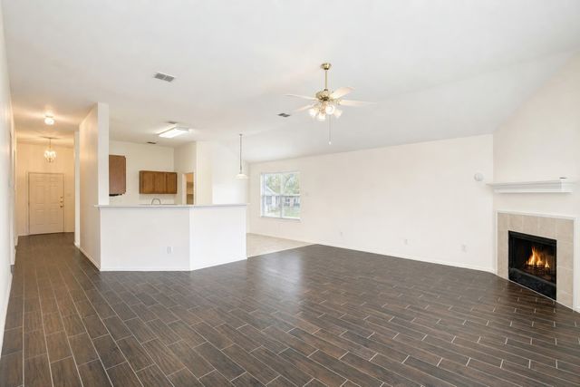 317 Flowering Plum Lane, Fort Worth, TX 76140
