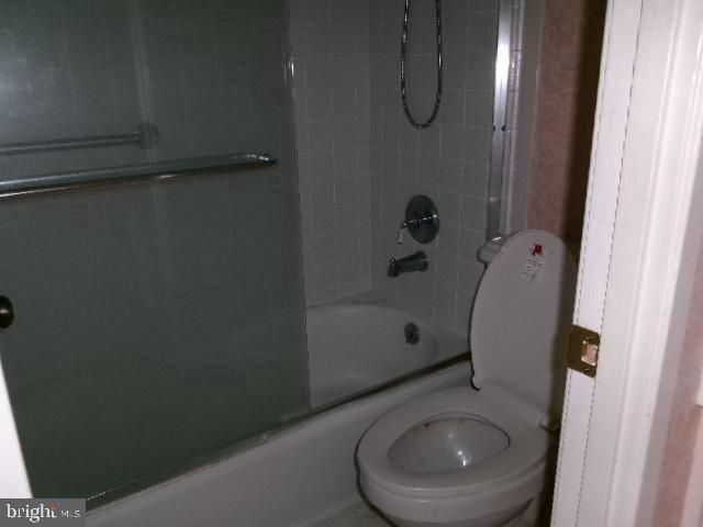 5904 MOUNT EAGLE DR #210, Alexandria, VA 22303
