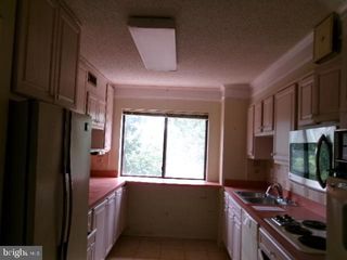 5904 MOUNT EAGLE DR #210, Alexandria, VA 22303