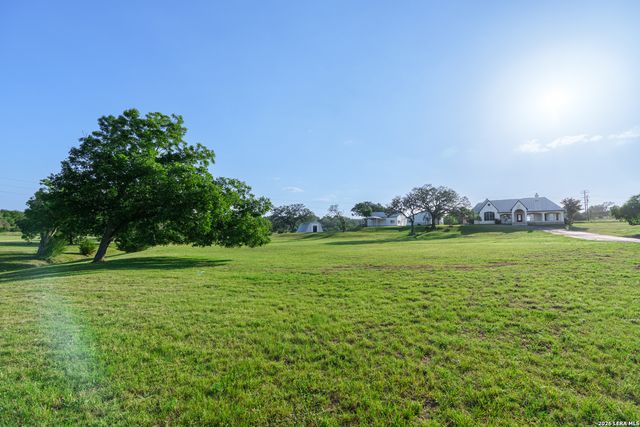 33 Lost Vly, Boerne, TX 78006