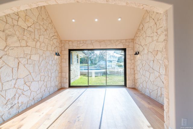 33 Lost Vly, Boerne, TX 78006
