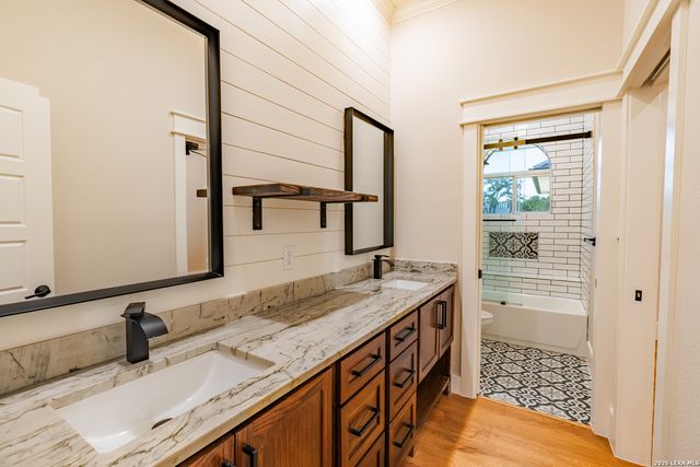 33 Lost Vly, Boerne, TX 78006