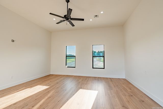 33 Lost Vly, Boerne, TX 78006