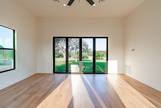 33 Lost Vly, Boerne, TX 78006