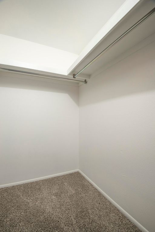 Image 22 of property listing at 1805 Notre Dame Drive NE, Albuquerque, NM 87106