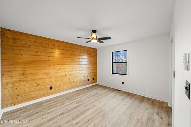 3760 Ivy Way, Sevierville, TN 37876