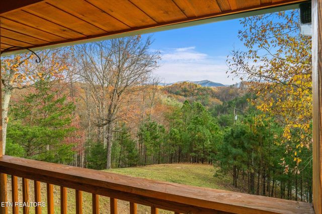 3760 Ivy Way, Sevierville, TN 37876