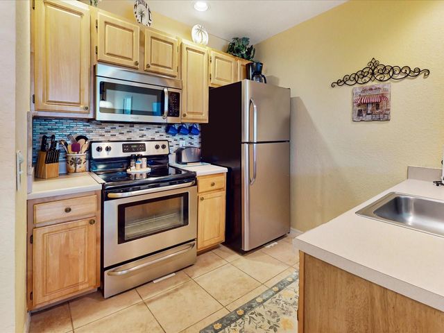 4007 VENETIAN BAY DRIVE 104, Kissimmee, FL 34741