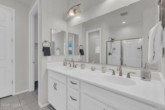 6556 E Via Arroyo Azul, Tucson, AZ 85756